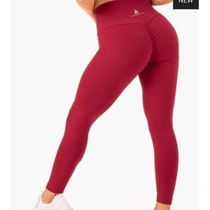 Ryderwear scrunch butt leggings